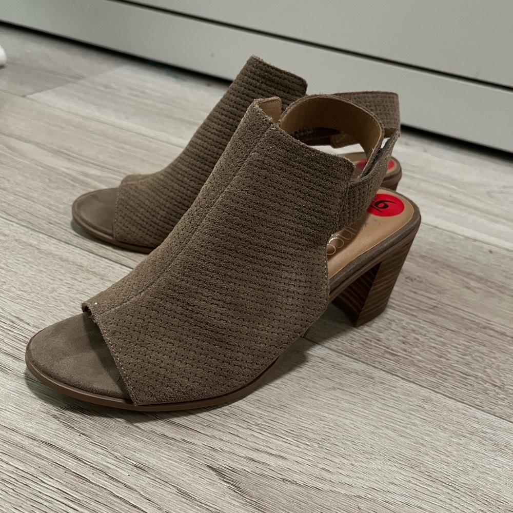 Franco sarto. Size 6